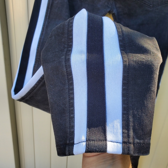 Diesel Jeans Black Gold - Picture 3 of 5